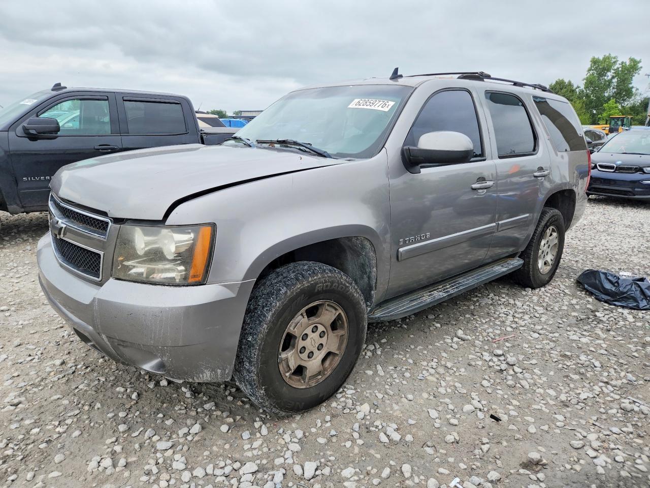 2007 Chevrolet Tahoe K1500 Серебряный vin: 1GNFK13047R210846