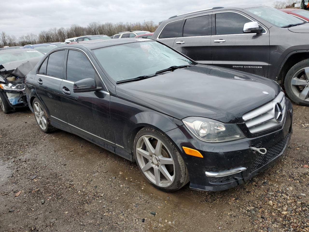 2013 Mercedes-benz C 300 4matic Black vin: WDDGF8AB9DR250808