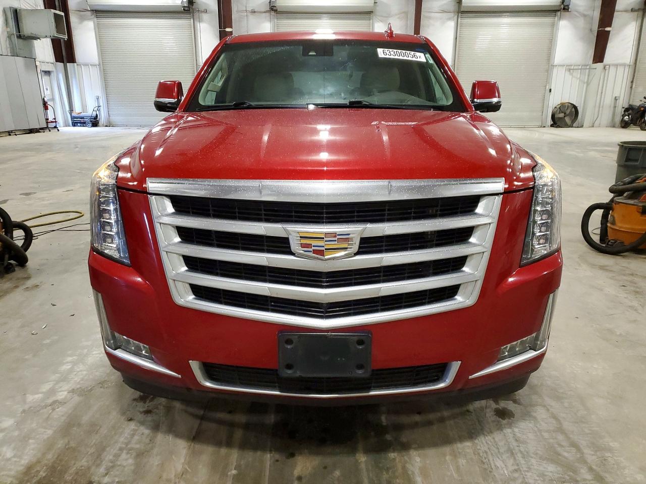 2015 Cadillac Escalade Luxury Red vin: 1GYS4MKJ0FR528999