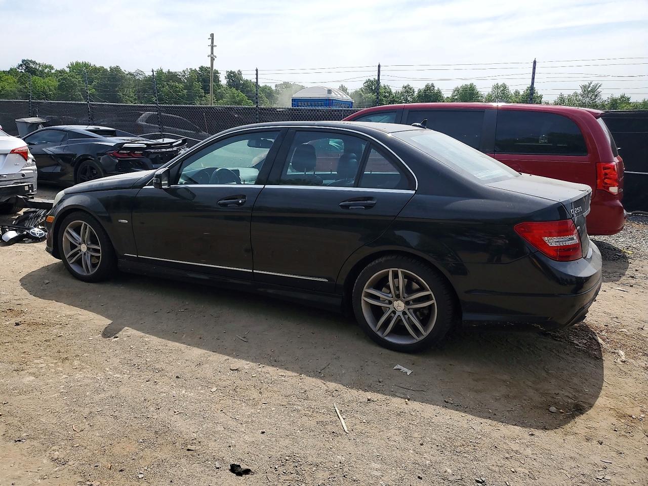 2012 Mercedes-benz C 250 Black vin: WDDGF4HBXCA622829