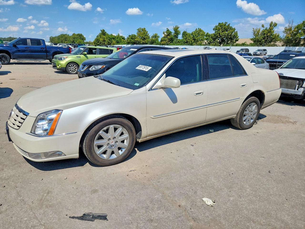 2011 Cadillac Dts Premium Collection Белый vin: 1G6KH5E69BU118932