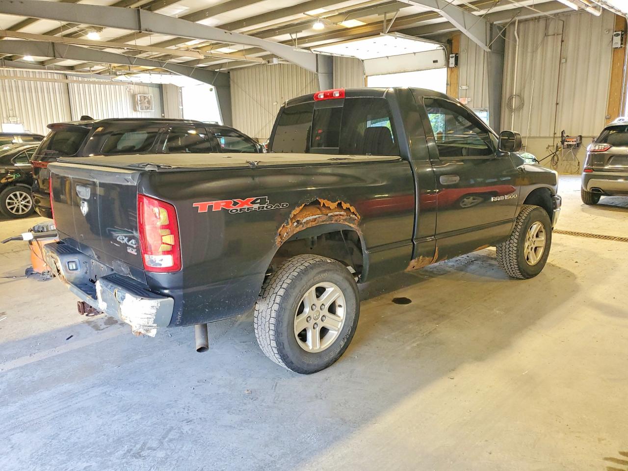 2006 Dodge Ram 1500 St Black vin: 1D7HU16NX6J118212