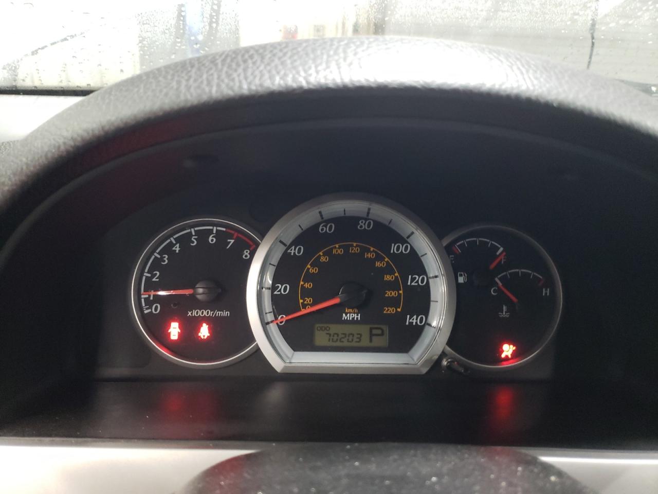 2005 Suzuki Forenza S Silver vin: KL5JD86ZX5K084620