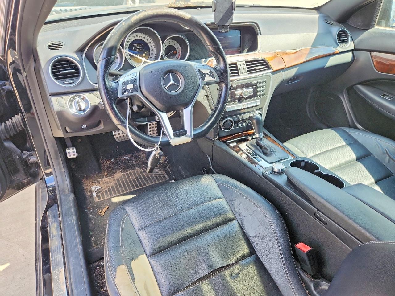 2012 Mercedes-benz C 250 Black vin: WDDGJ4HBXCF749713