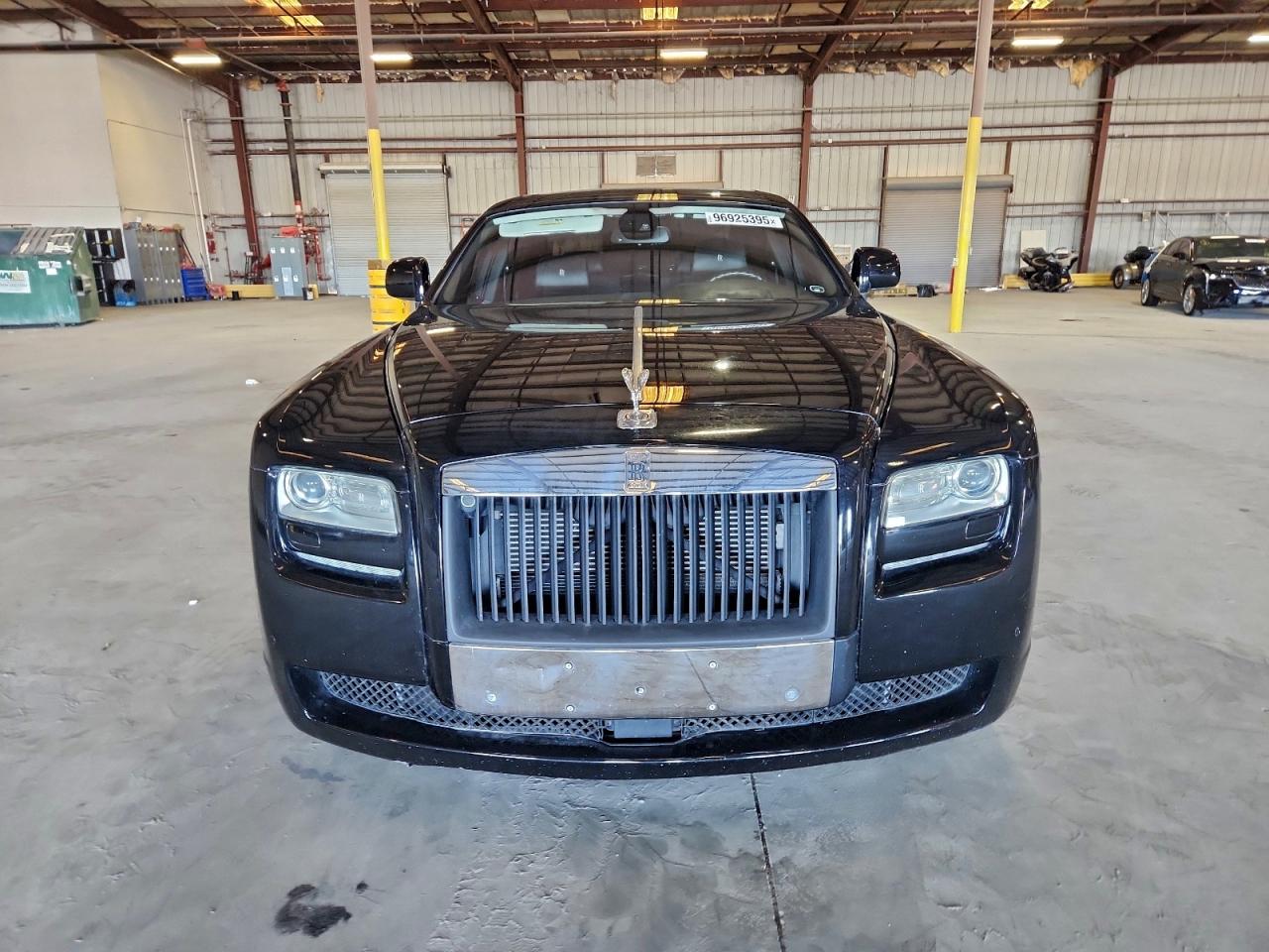 2010 Rolls-royce Ghost Черный vin: SCA664S5XAUX48569
