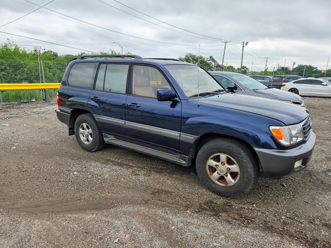 2002 Toyota Land Cruiser Base Blue vin: JTEHT05J922026742