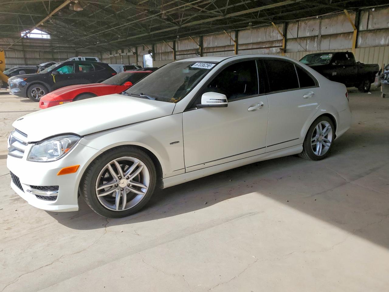 2012 Mercedes-benz C 250 Cream vin: WDDGF4HB4CR203540