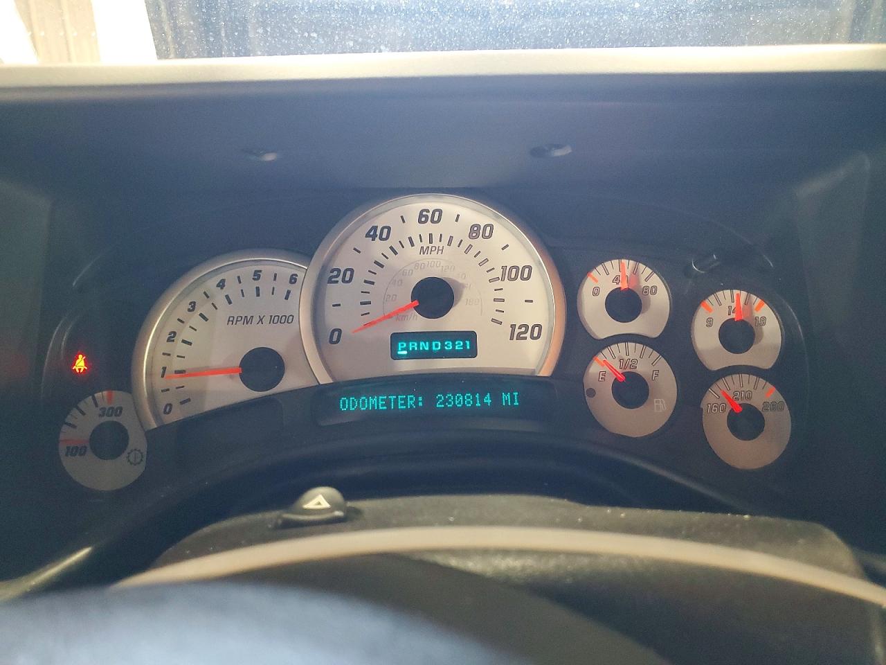 2004 Hummer H2 Black vin: 5GRGN23U74H107367
