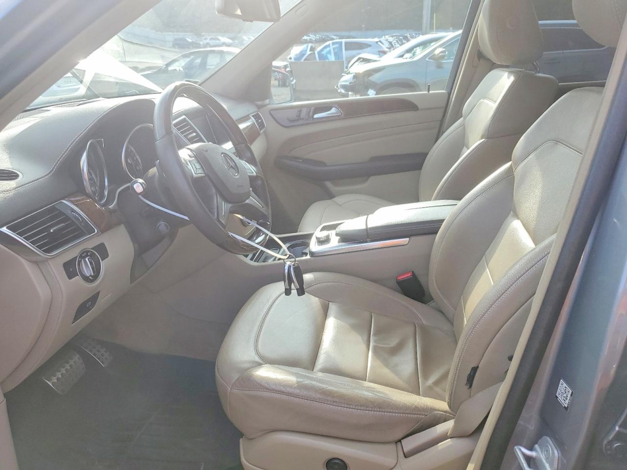 2015 Mercedes-benz Ml 400 4matic Silver vin: 4JGDA5GB8FA513630
