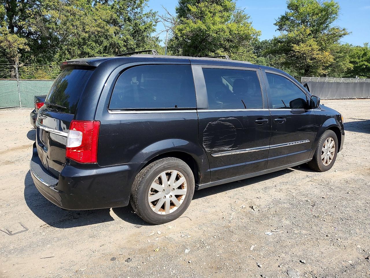2015 Chrysler Town & Country Touring Черный vin: 2C4RC1BG7FR619790