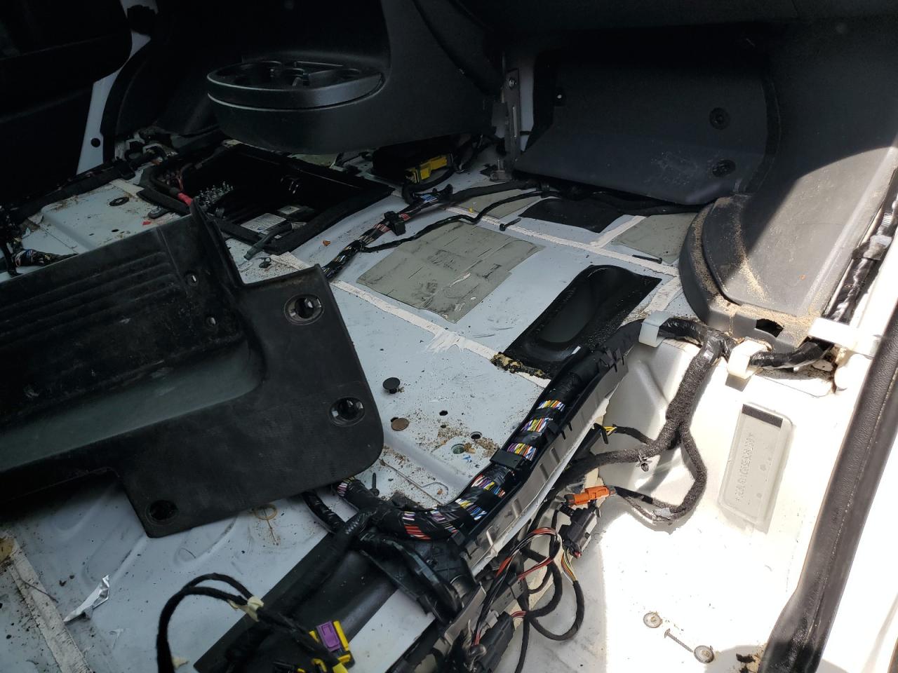 2025 Ram Promaster 2500 2500 Standard White vin: 3C6LRVVG6SE538239 Damage: Right Front Kick Panel, Missing, Replacement Required