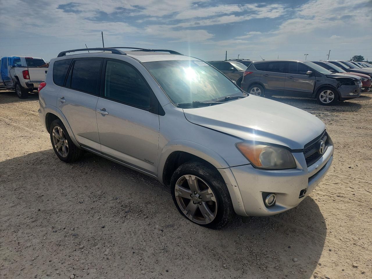 2009 Toyota Rav4 Sport Silver vin: JTMZF32V09D011909
