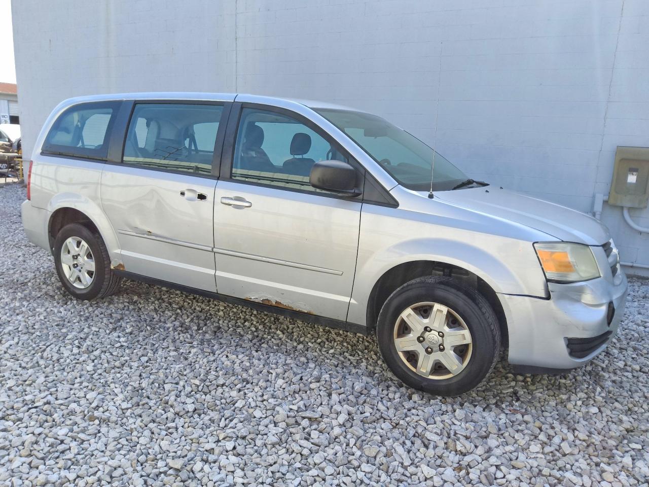 2010 Dodge Grand Caravan Se Серебряный vin: 2D4RN4DE7AR219554