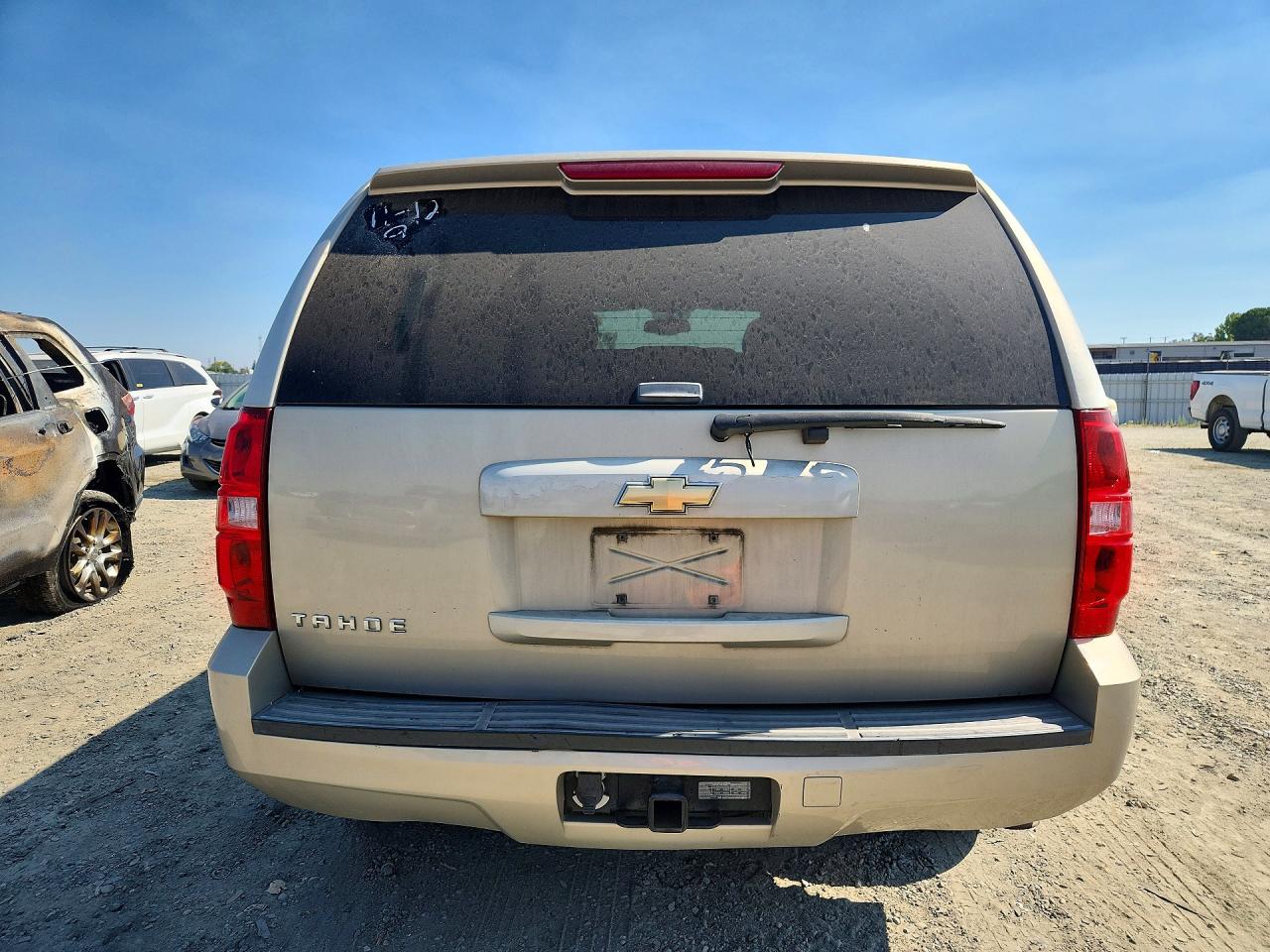2008 Chevrolet Tahoe C1500 Tan vin: 1GNFC13C68R105511