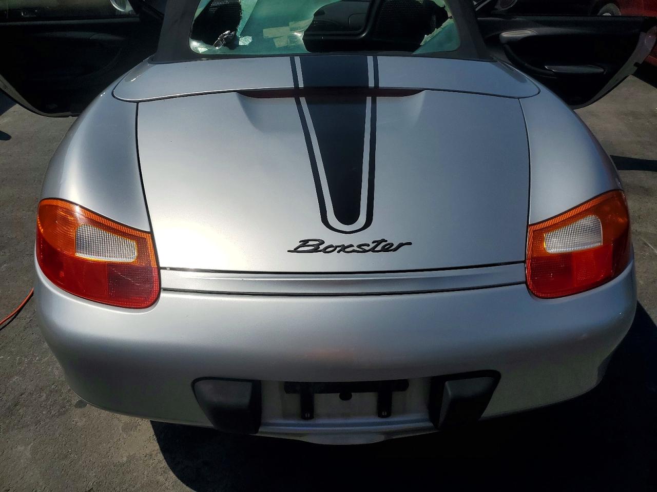 1997 Porsche Boxster Silver vin: WP0CA2981VS620611