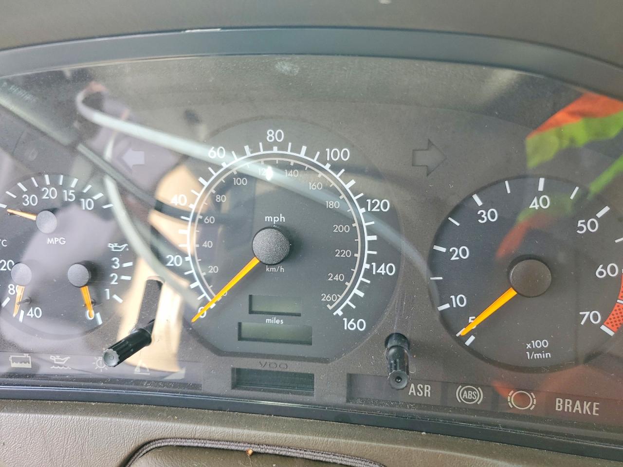 1997 Mercedes-benz Sl 500 Gold vin: WDBFA67F0VF151038
