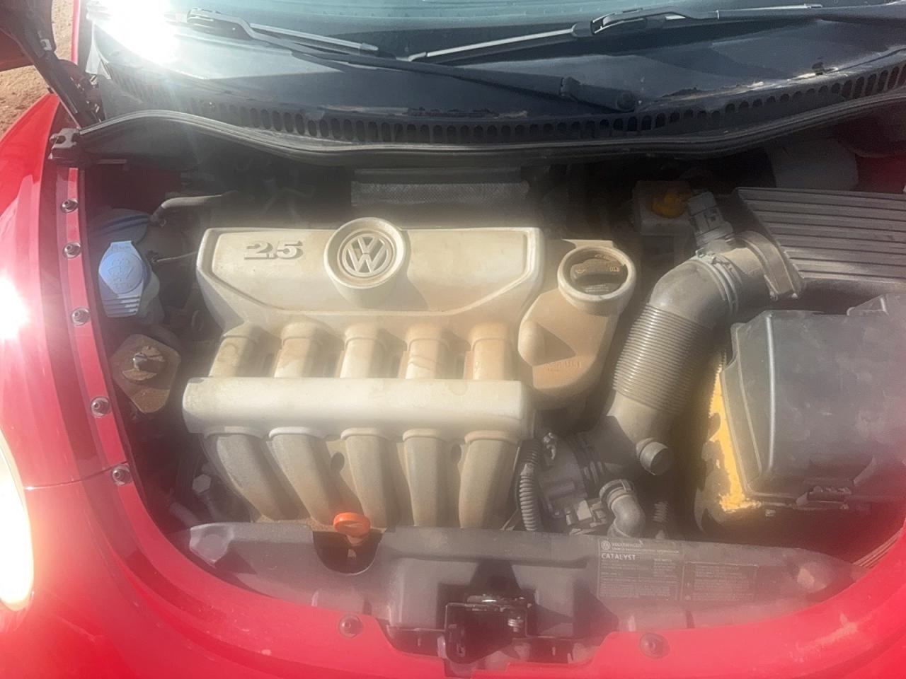 2008 Volkswagen New Beetle S Red vin: 3VWRW31C18M508709