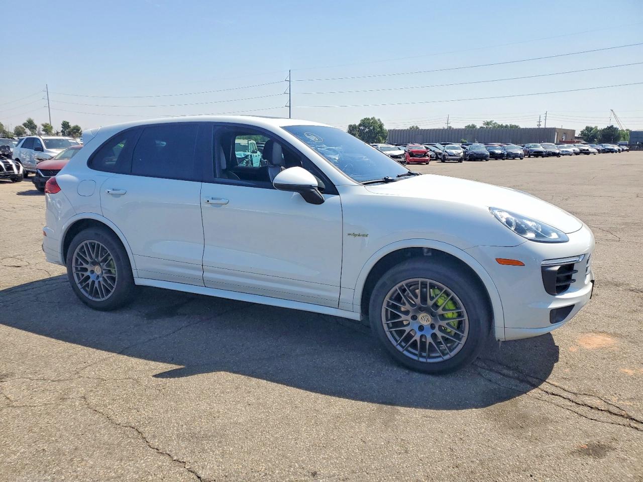 2015 Porsche Cayenne Se Hybrid White vin: WP1AE2A21FLA52521