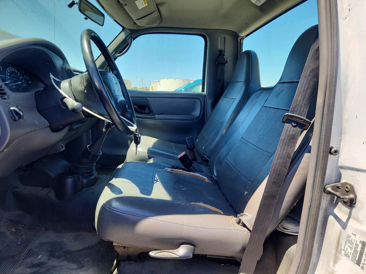 2003 Ford Ranger Белый vin: 1FTYR10D13PA35451