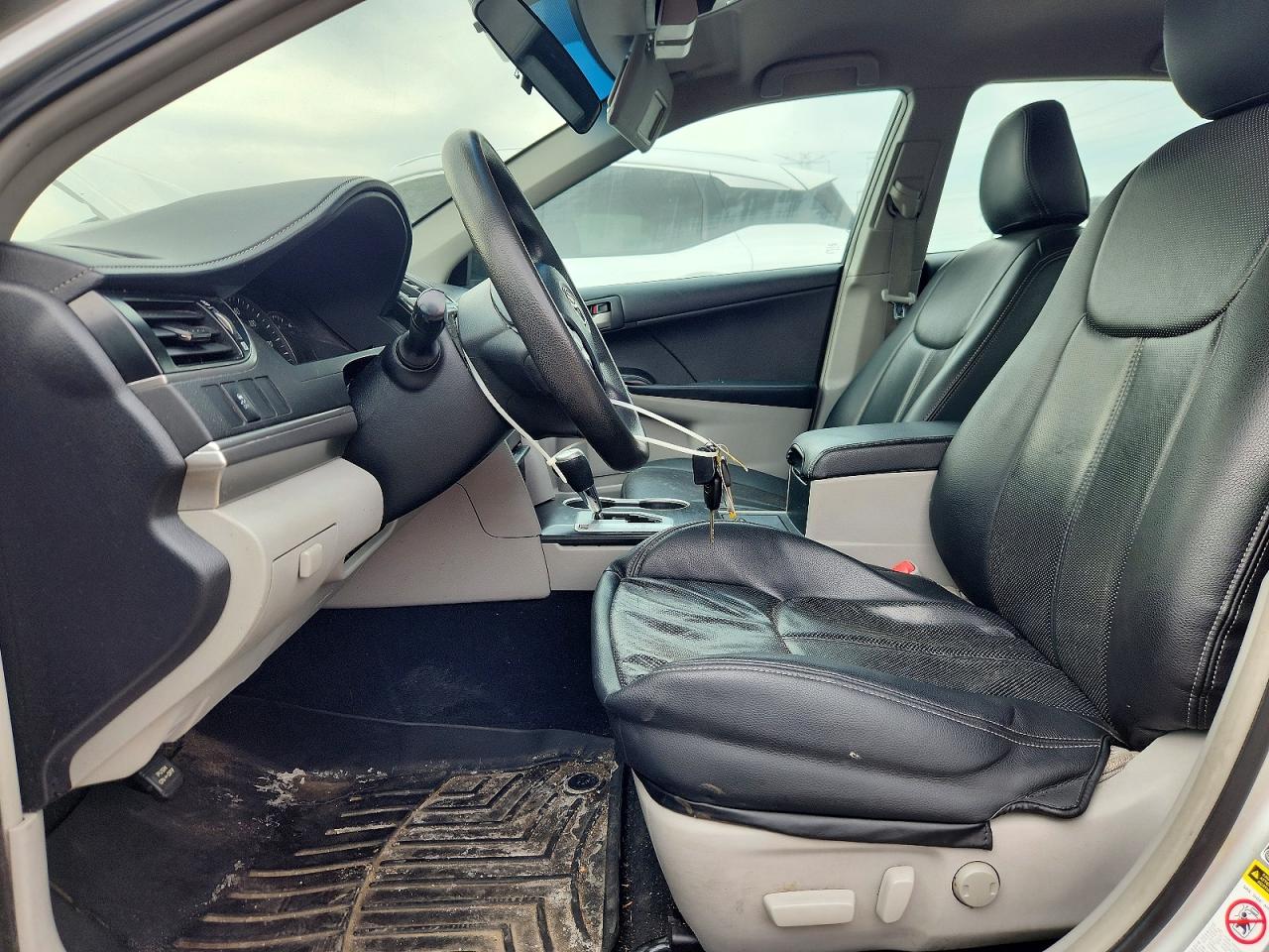 2012 Toyota Camry Le Silver vin: 4T4BF1FK4CR246926