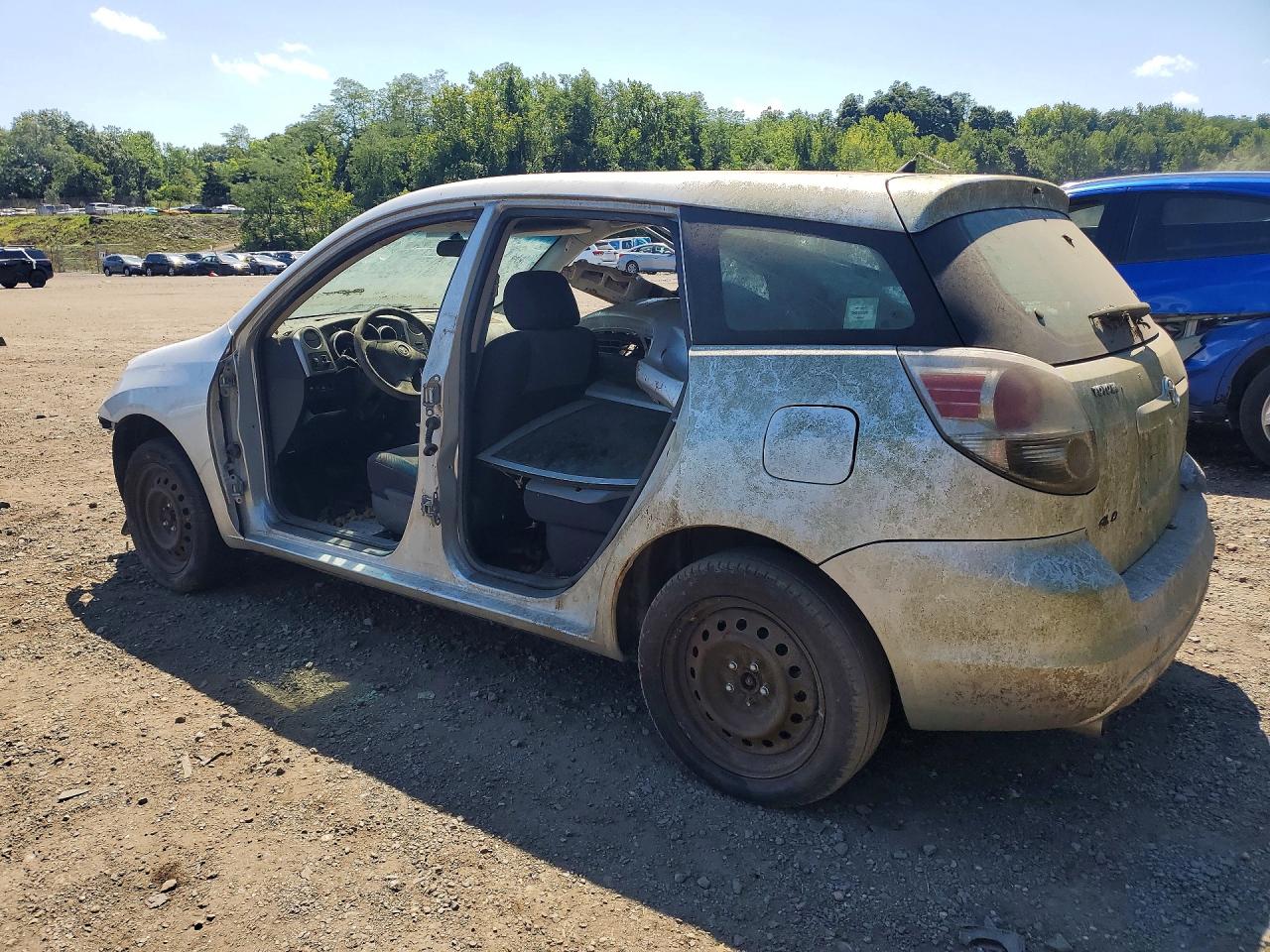 2005 Toyota Matrix Base Silver vin: 2T1LR32E35C470243
