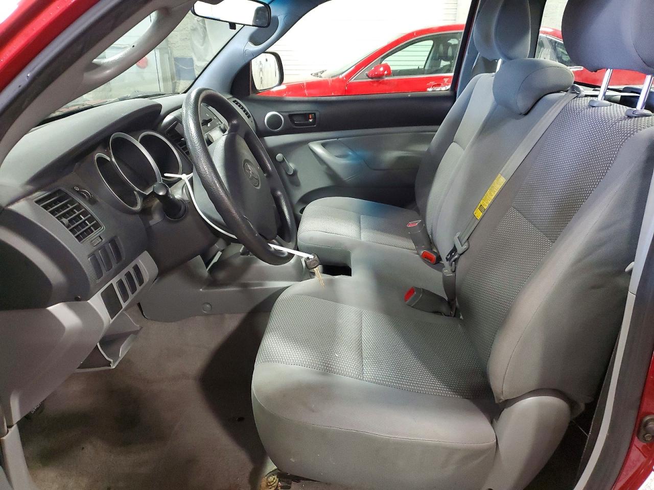 2005 Toyota Tacoma Base Maroon vin: 5TENX22N55Z052365