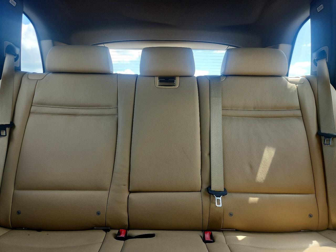 2011 Bmw X5 Xdrive35d Черный vin: 5UXZW0C59BL370215