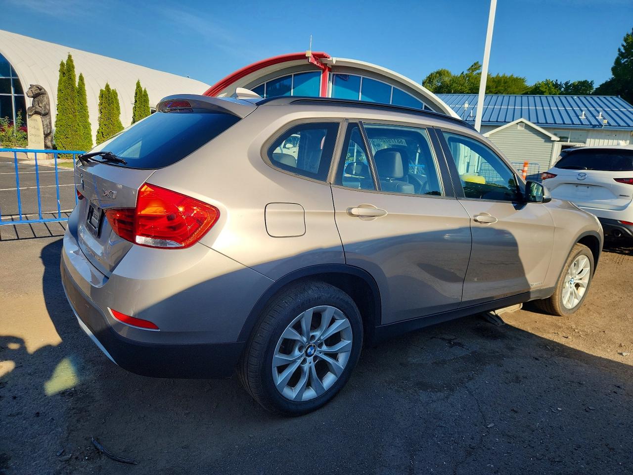 2013 Bmw X1 Xdrive28i Beige vin: WBAVL1C51DVR88342