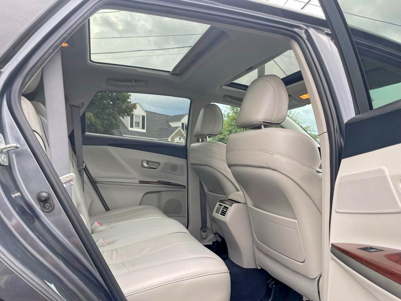 2010 Toyota Venza Awd V6 Gray vin: 4T3BK3BB7AU029060