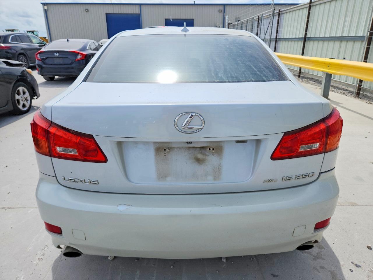 2008 Lexus Is 250 White vin: JTHCK262185016359