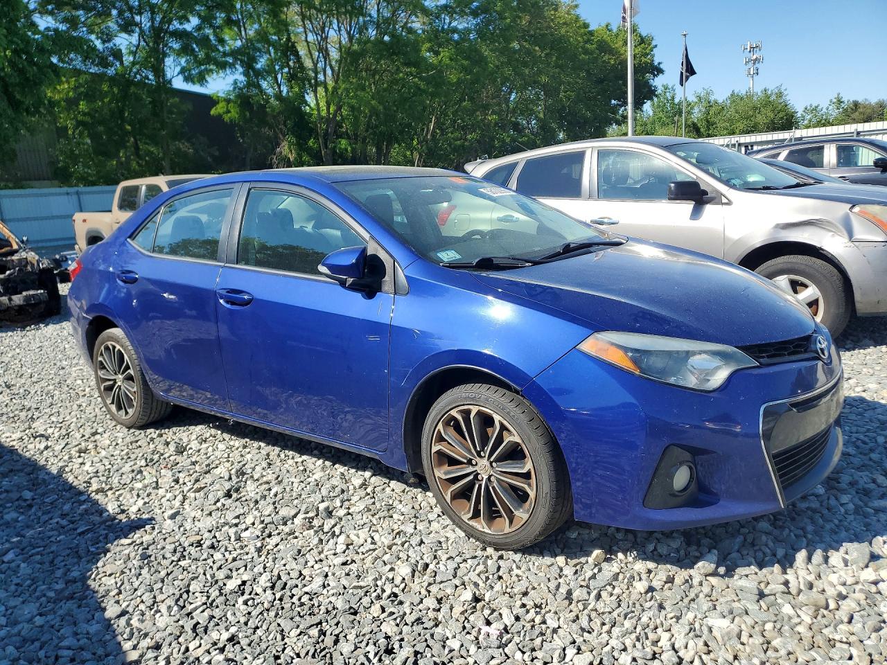 2015 Toyota Corolla S Plus Blue vin: 2T1BURHE6FC279194
