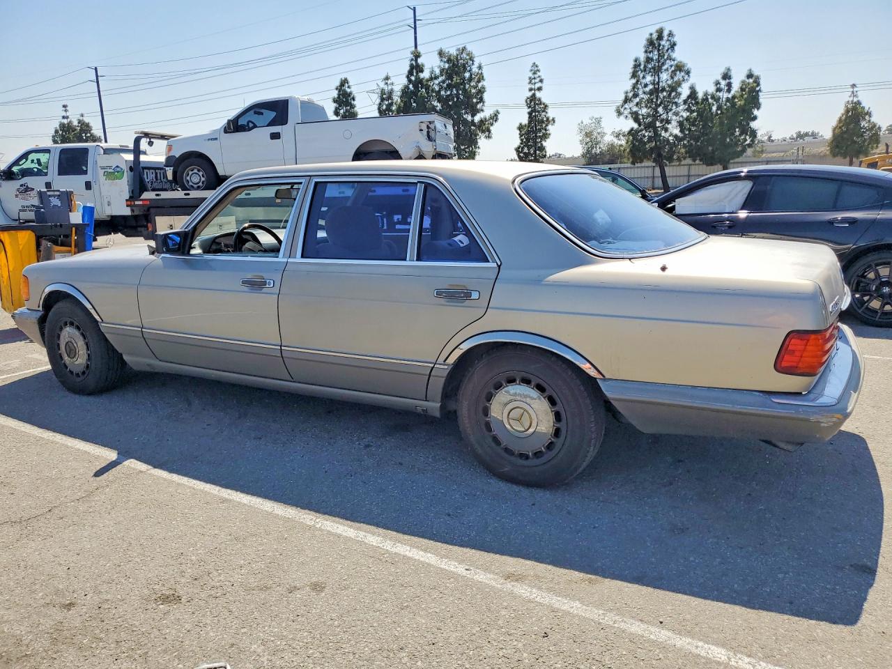 1991 Mercedes-benz 420 Sel Кремовый vin: WDBCA35E5MA606716