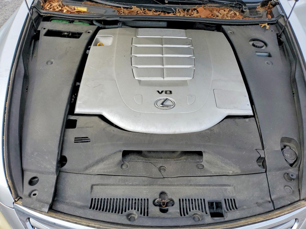 2010 Lexus Ls 460 Silver vin: JTHCL5EF4A5007356