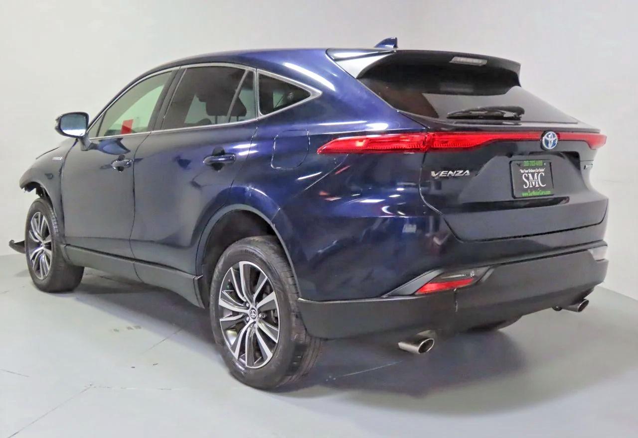 2021 Toyota Venza Le Синий vin: JTEAAAAH6MJ004755