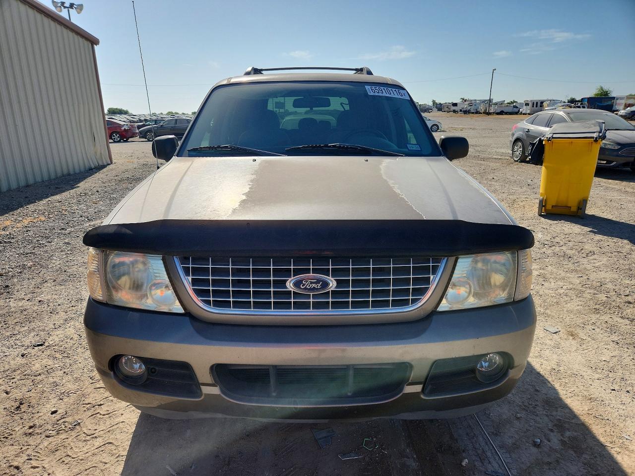 2005 Ford Explorer Xlt Tan vin: 1FMZU63K25ZA51171