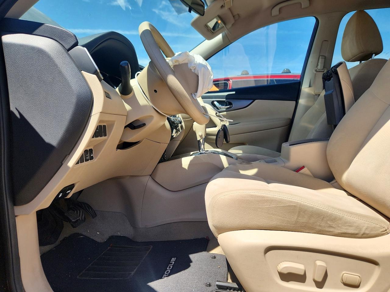 2015 Nissan Rogue Sv Черный vin: KNMAT2MV5FP539176