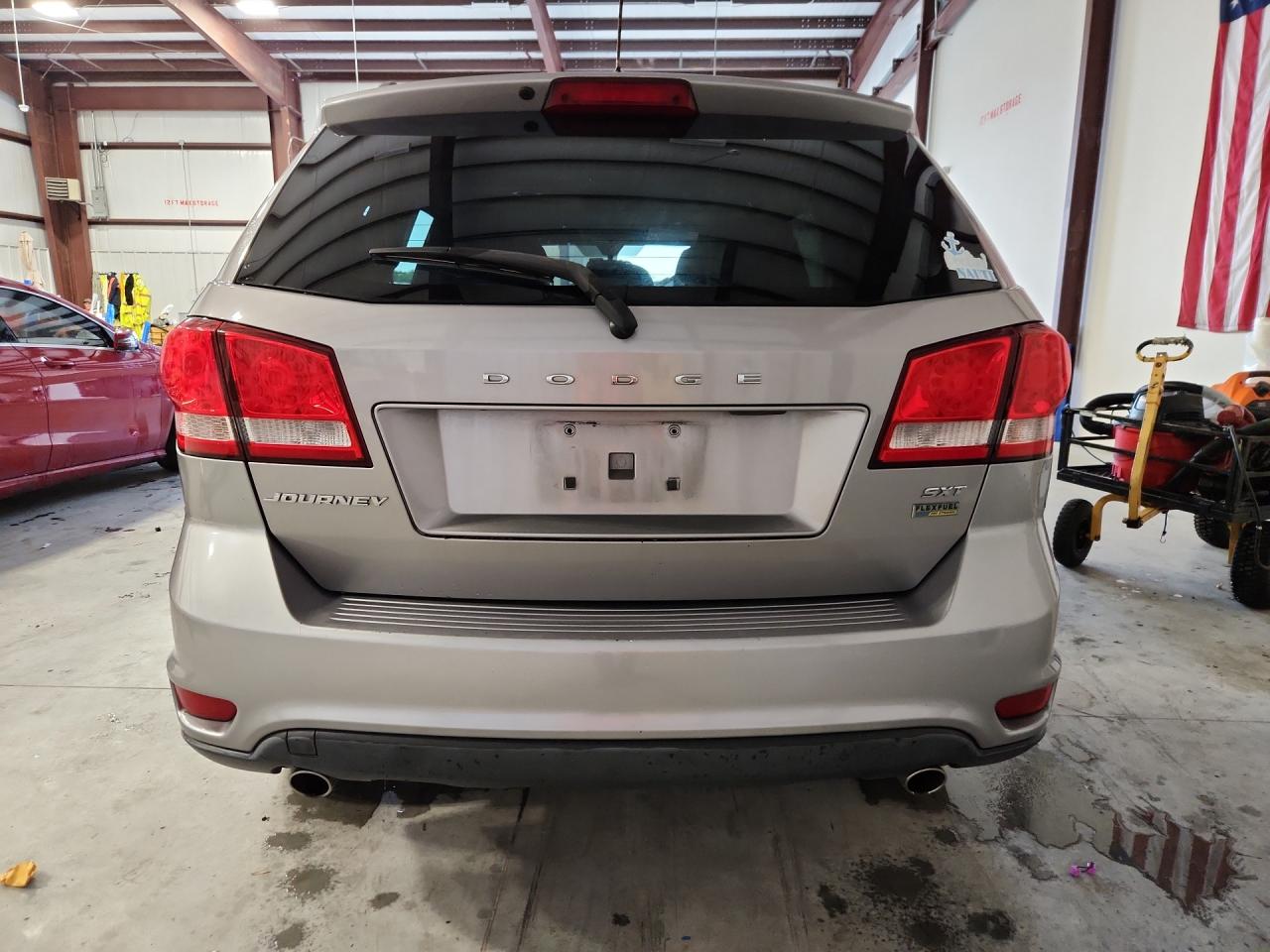 2015 Dodge Journey Sxt Серебряный vin: 3C4PDCBG2FT711466