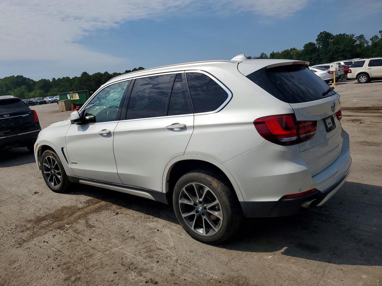 2017 Bmw X5 Xdrive35i White vin: 5UXKR0C55H0V50097