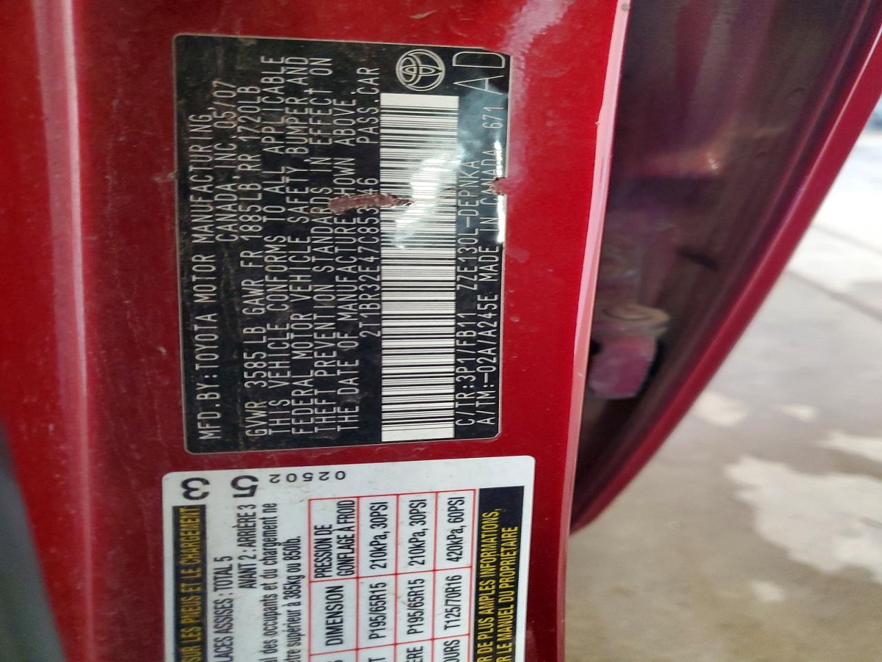 2007 Toyota Corolla Le Red vin: 2T1BR32E47C853946