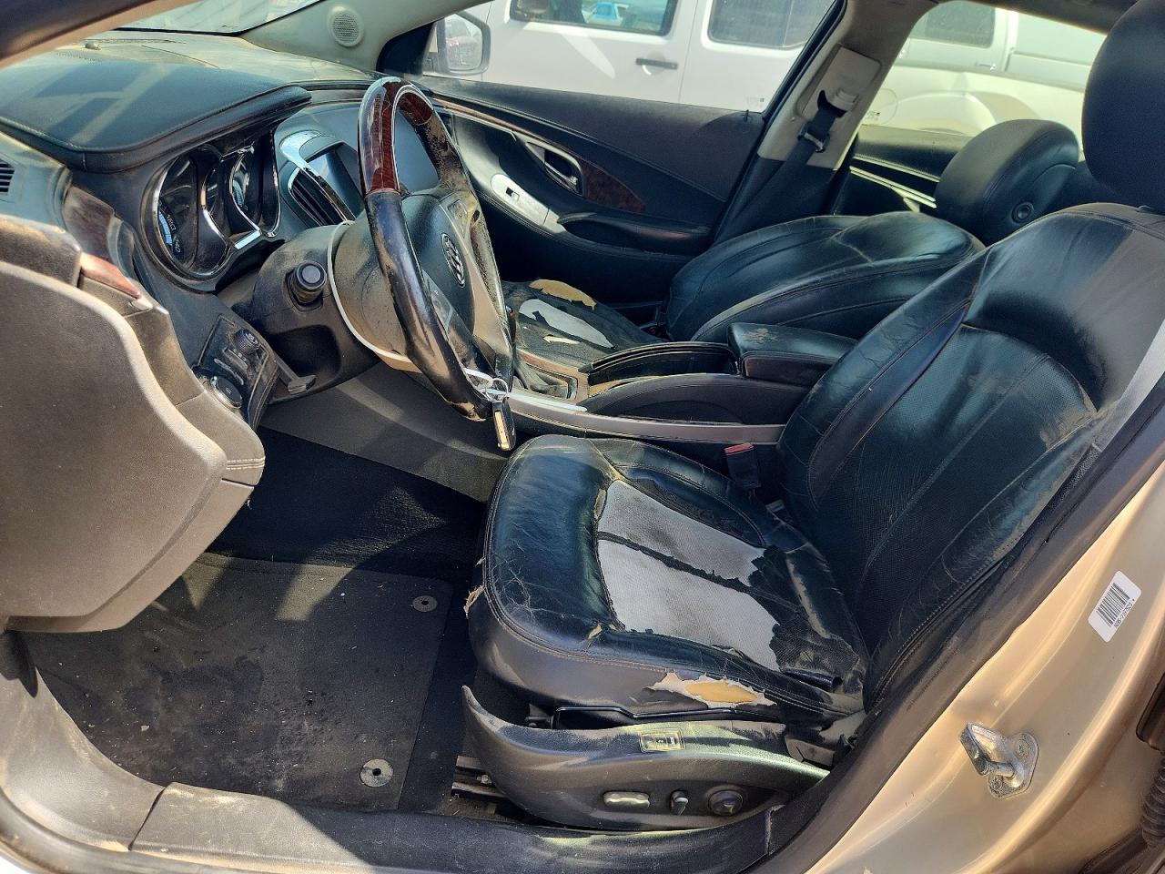 2012 Buick Lacrosse Touring Beige vin: 1G4GJ5E33CF108590