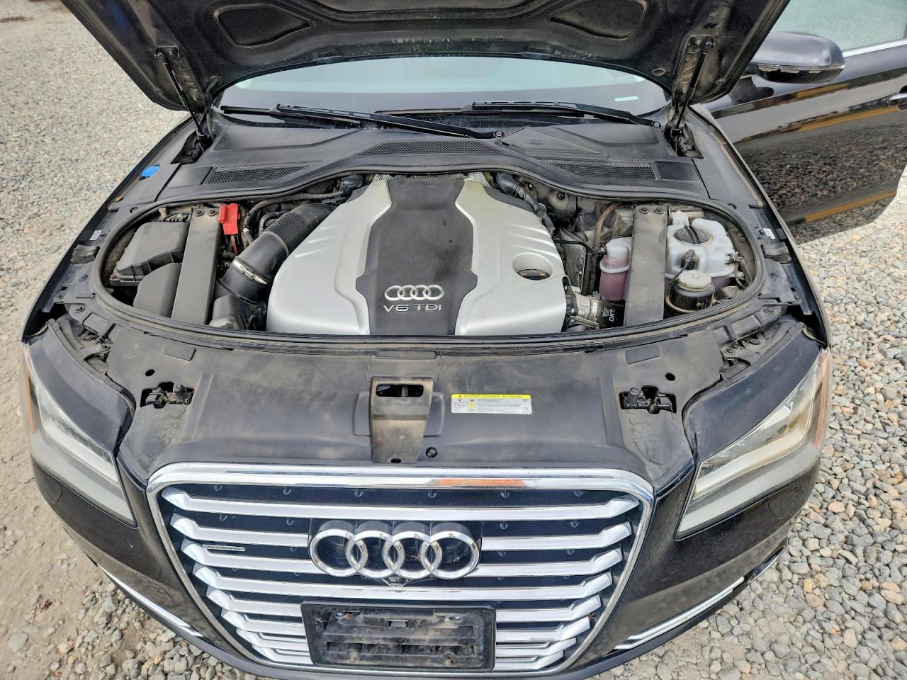 2014 Audi A8 L Tdi Quattro Черный vin: WAURMAFD9EN000842