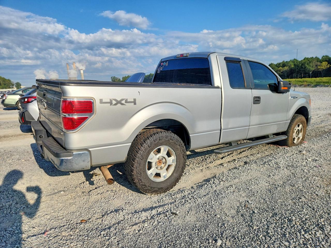2011 Ford F150 Super Cab Silver vin: 1FTFX1EF4BKD82629