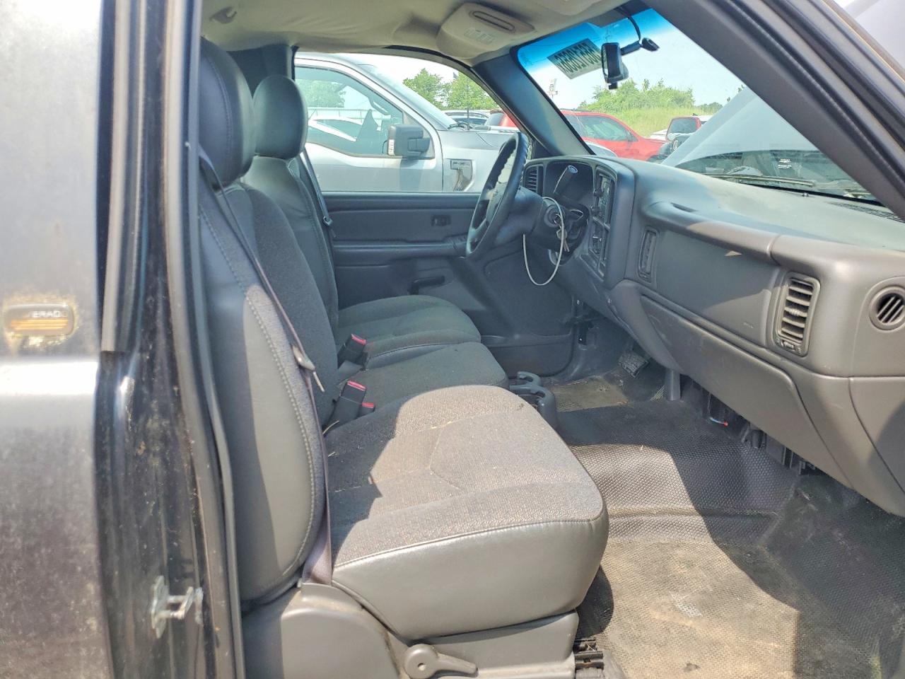 2005 Chevrolet Silverado C1500 Charcoal vin: 1GCEC14Z25Z253836
