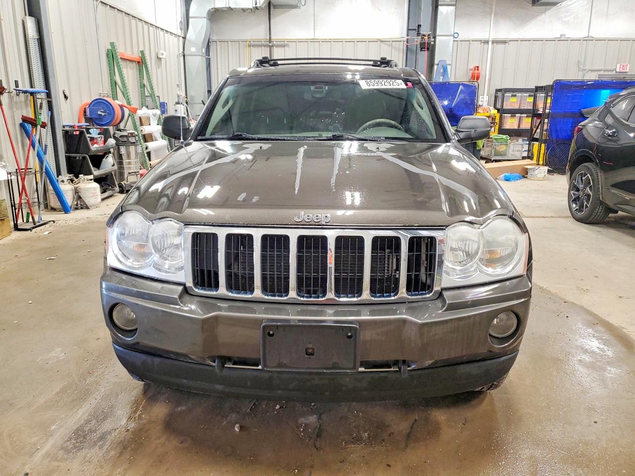 2005 Jeep Grand Cherokee Limited Gray vin: 1J4HR58245C730537