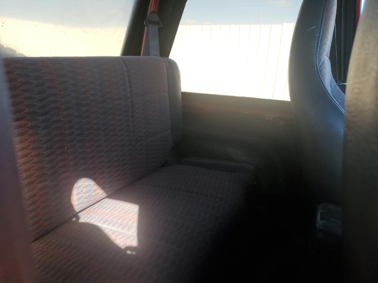 1999 Jeep Wrangler / Tj Sport Красный vin: 1J4FY19S3XP479572