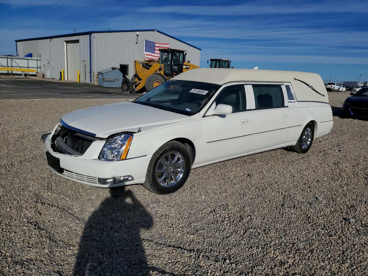 2011 Cadillac Professional Chassis Белый vin: 1GE7K9C61BU600266