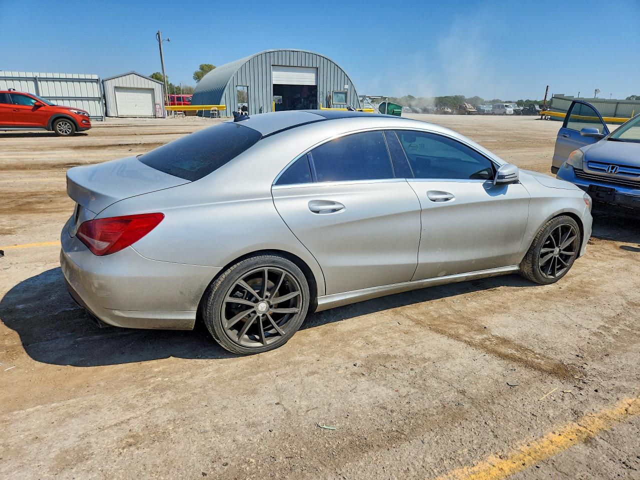 2014 Mercedes-benz Cla 250 Silver vin: WDDSJ4EB0EN040943