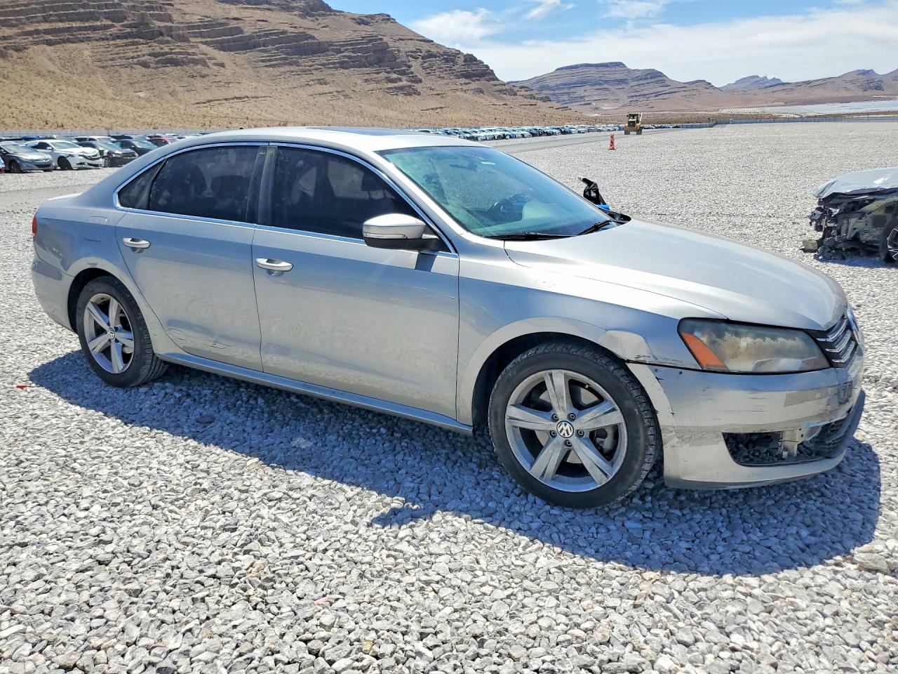 2013 Volkswagen Passat Se Silver vin: 1VWBP7A30DC118279