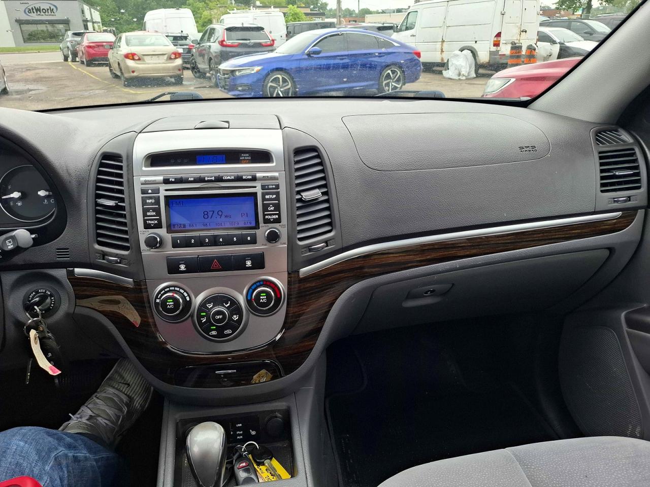 2012 Hyundai Santa Fe Gls Gray vin: 5XYZGDAG4CG129637