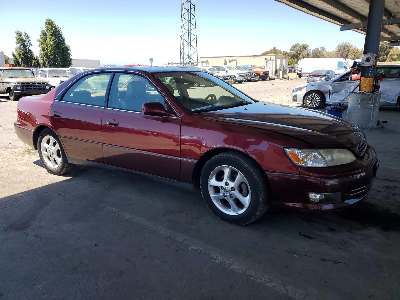 2001 Lexus Es 300 Burgundy vin: JT8BF28G410328560